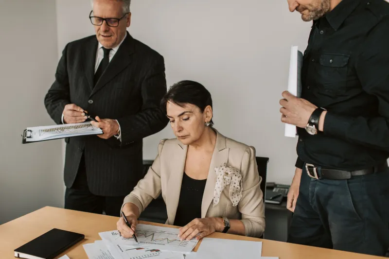 Locked Out of Their Own Intelligence: Why Executive Leaders Rarely See the Insights Their Portals Actually Contain